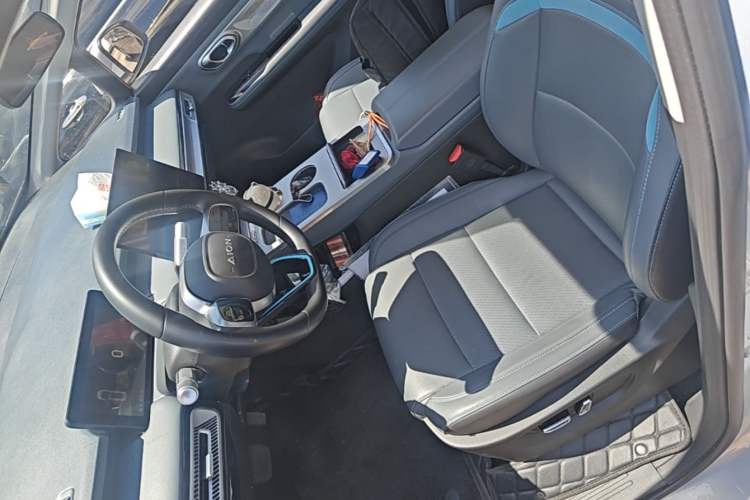 Used AION Y 2023 Younger Star Edition Left Front Seat