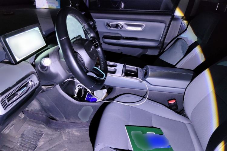 Used AION Y 2023 Plus 510 Executive Edition Left Front Seat