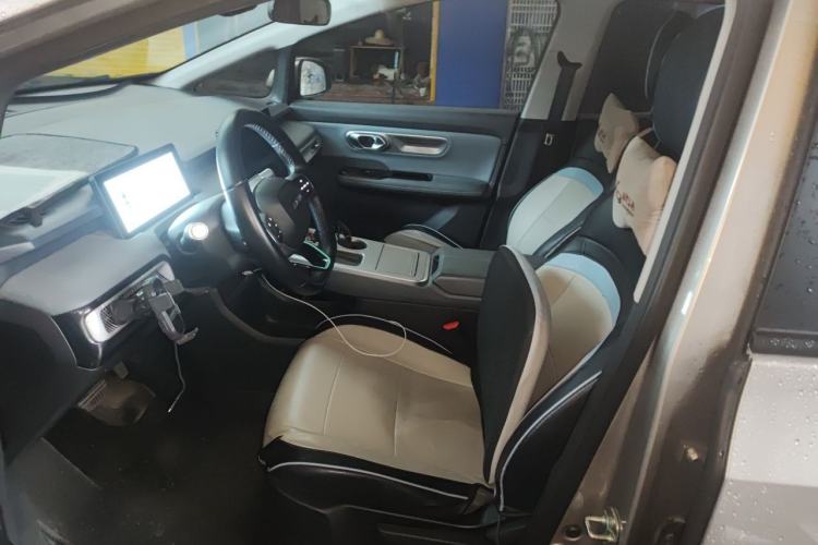 Used AION Y 2023 Plus 510 Enjoy Edition Left Front Seat