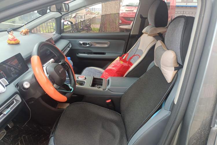 Used AION Y 2023 Plus 510 Smart Edition Left Front Seat
