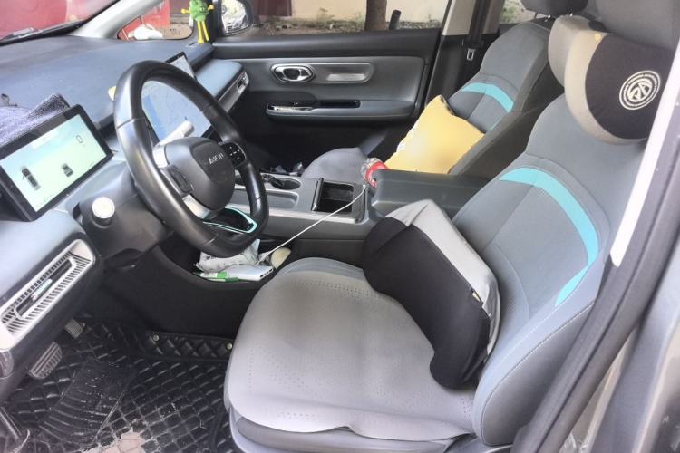 Used AION Y 2023 Younger Left Front Seat