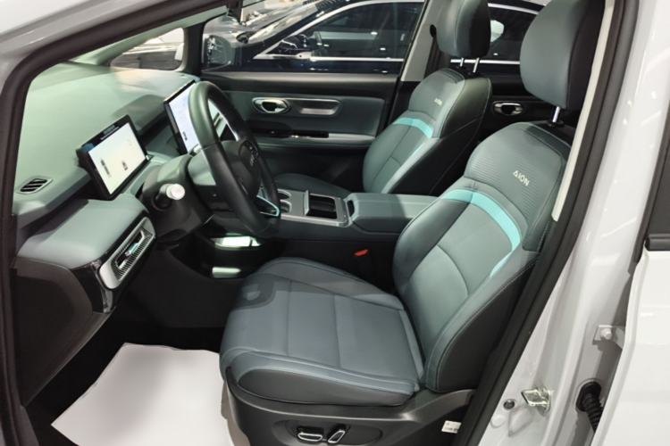 Used AION Y 2023 Plus 510 Smart Edition Left Front Seat