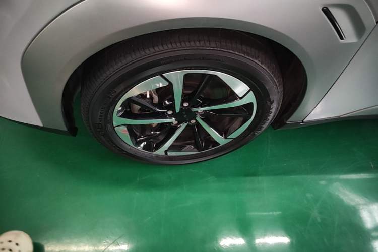 Used AION Y 2023 Younger Star Edition Left Front Wheel Hub