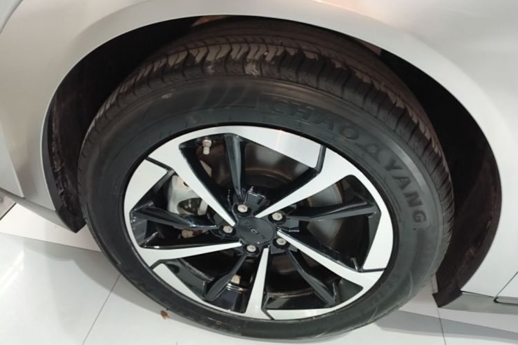 Used AION Y 2023 Plus 510 Smart Edition Left Front Wheel Hub