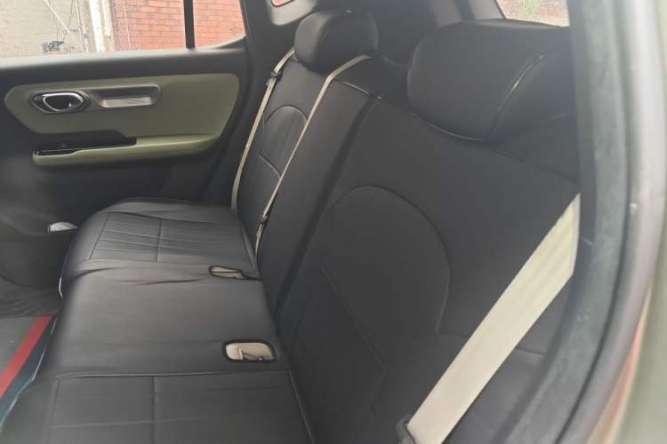 Used AION Y 2023 Plus 510 Enjoy Edition Left Rear Seat