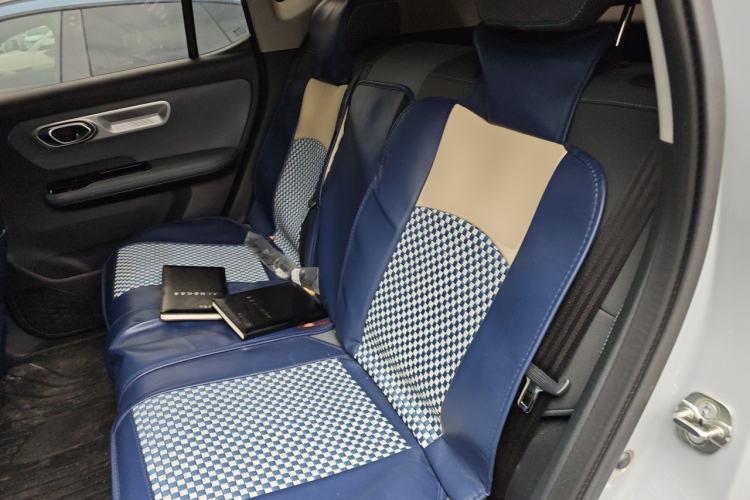Used AION Y 2023 Plus 510 Enjoy Edition Left Rear Seat