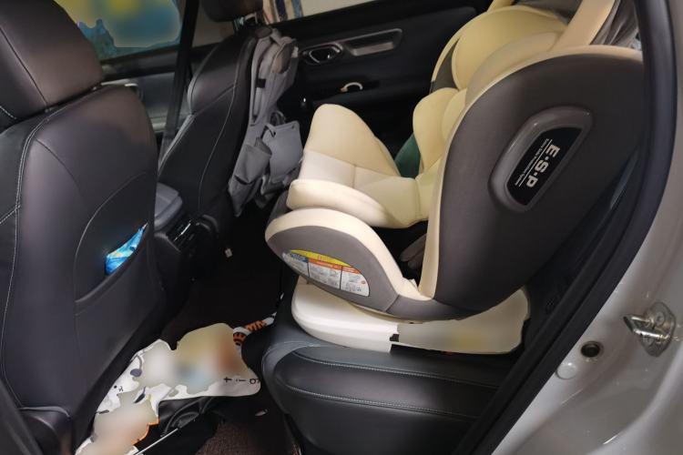 Used AION Y 2023 Plus 510 Smart Edition Left Rear Seat