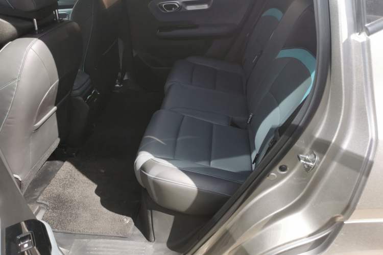 Used AION Y 2023 Younger Star Edition Left Rear Seat