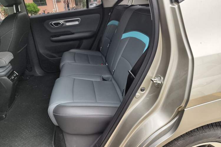 Used AION Y 2023 Plus 510 Smart Edition Left Rear Seat