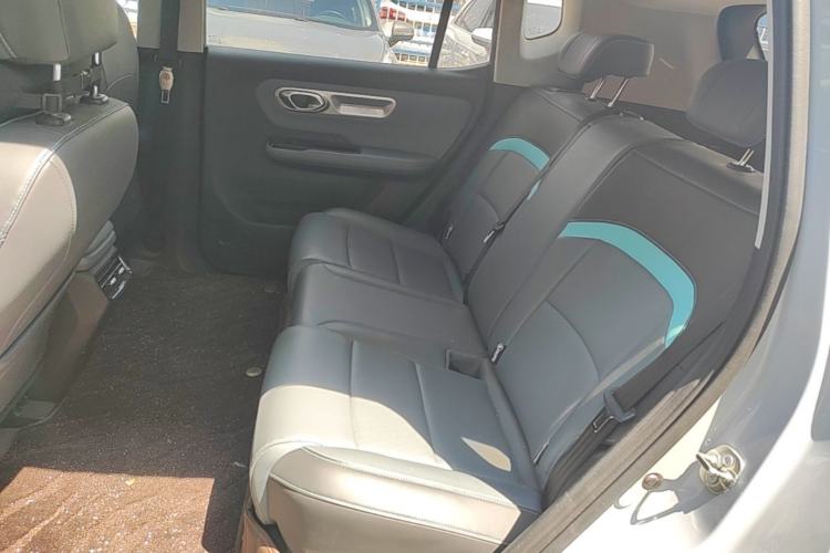 Used AION Y 2023 Plus 510 Smart Edition Left Rear Seat