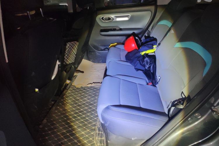 Used AION Y 2023 Plus 510 Enjoy Edition Left Rear Seat