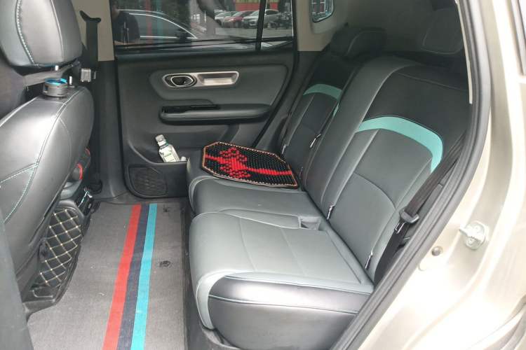 Used AION Y 2023 Plus 510 Smart Edition Left Rear Seat