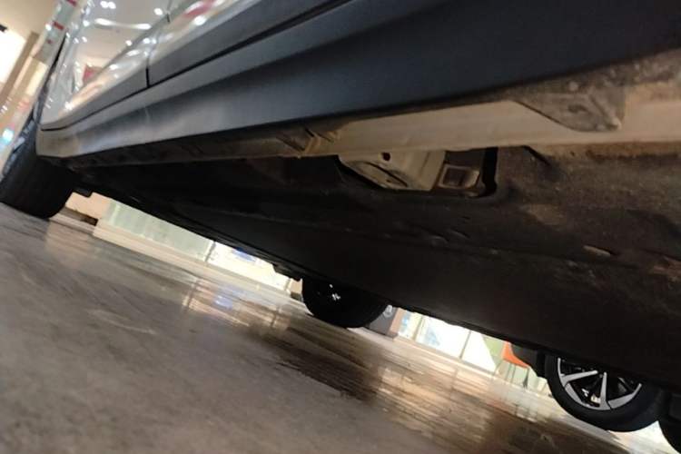 Used AION Y 2023 Younger Star Edition Left Side Sill