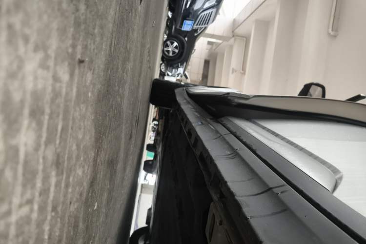 Used AION Y 2023 Plus 510 Smart Edition Left Side Sill