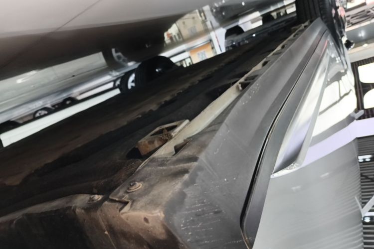 Used AION Y 2023 Plus 510 Smart Edition Left Side Sill