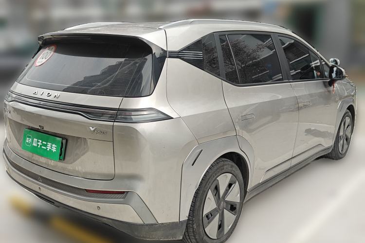 Used AION Y 2023 Plus 610 Enjoy Edition Rear Right 45 Deg