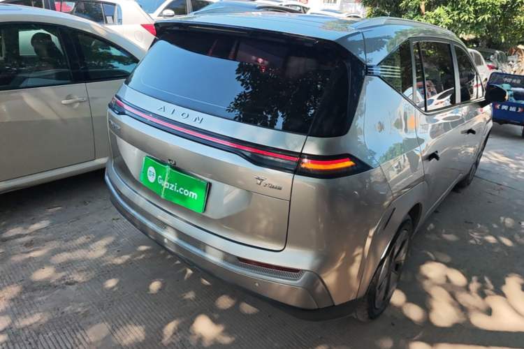 Used AION Y 2023 Plus 510 Enjoy Edition Rear Right 45 Deg