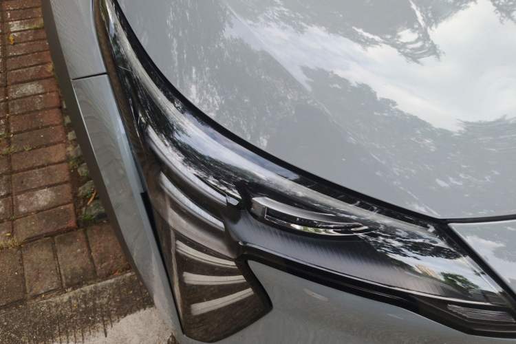 Used AION Y 2023 Plus 510 Enjoy Edition Right Front Headlight