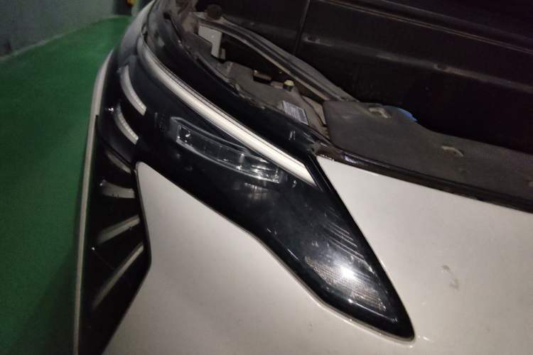 Used AION Y 2023 Plus 510 Executive Edition Right Front Headlight
