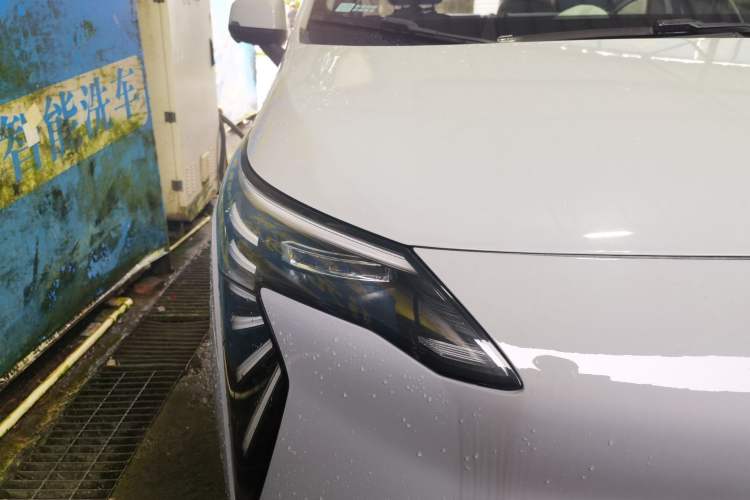 Used AION Y 2023 Plus 510 Smart Edition Right Front Headlight