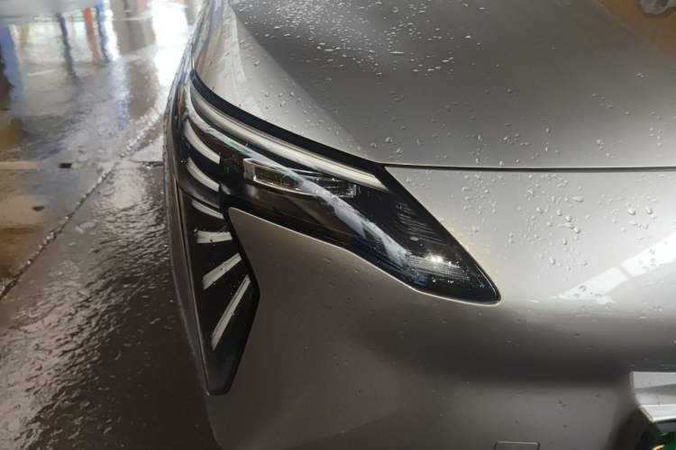 Used AION Y 2023 Plus 510 Enjoy Edition Right Front Headlight