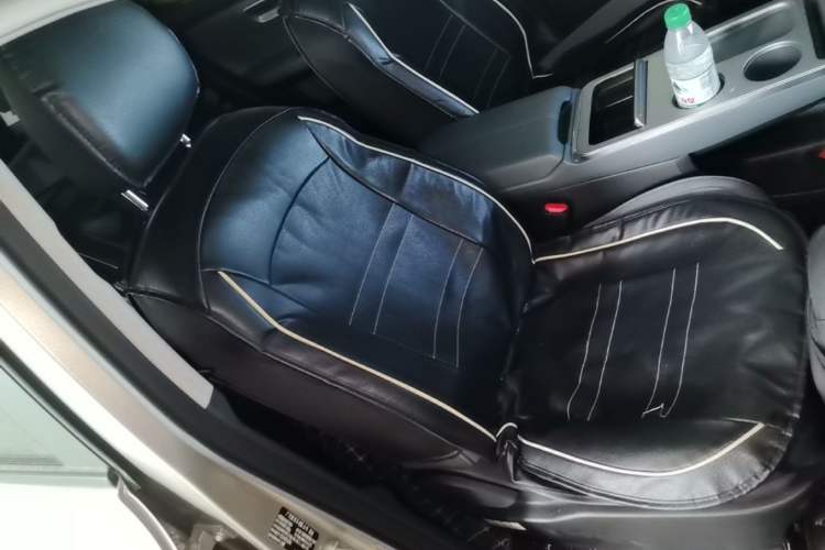 Used AION Y 2023 Plus 510 Enjoy Edition Right Front Seat