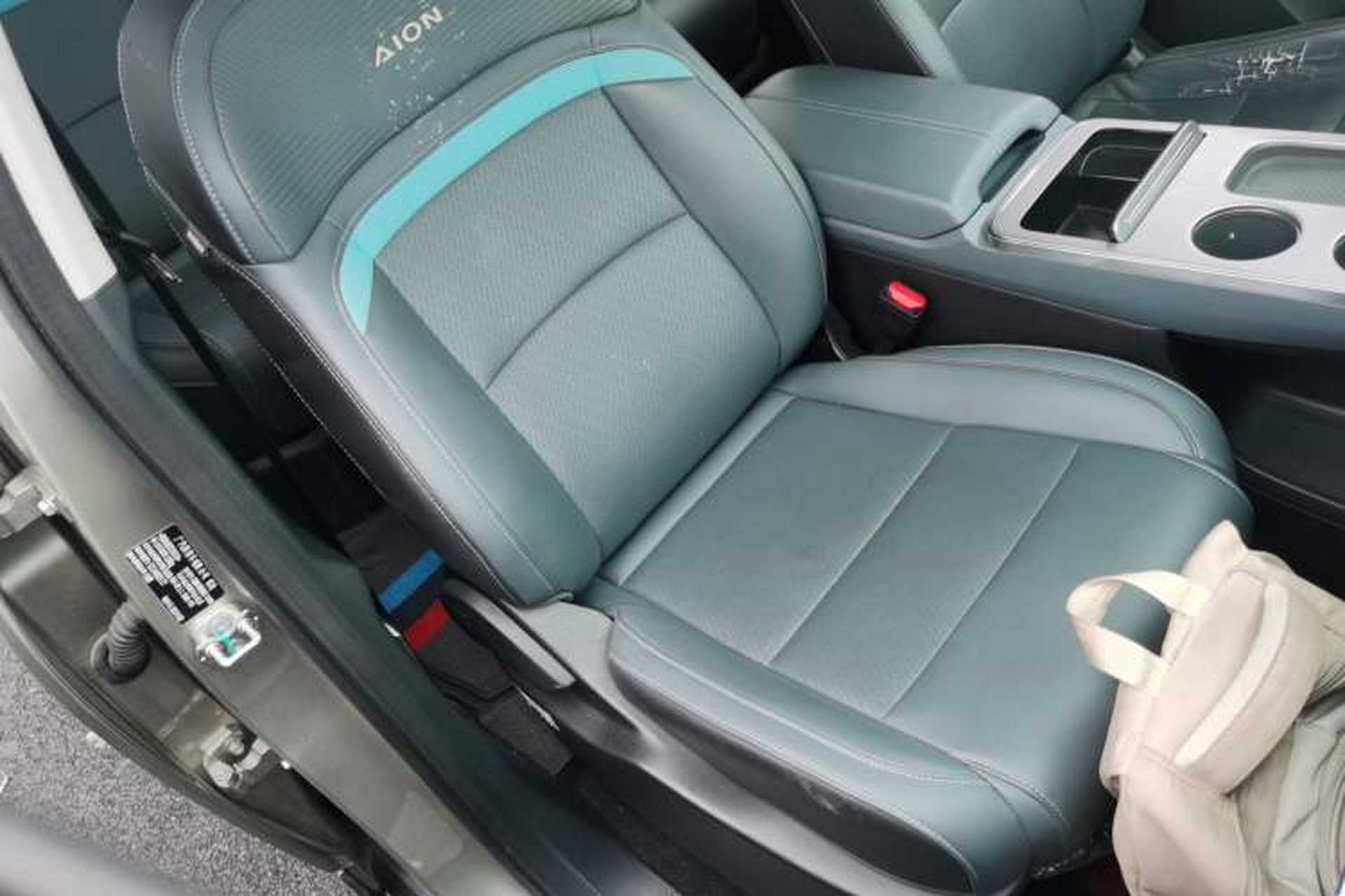 Used AION Y 2023 Plus 610 Smart Edition Ternary Lithium Right Front Seat