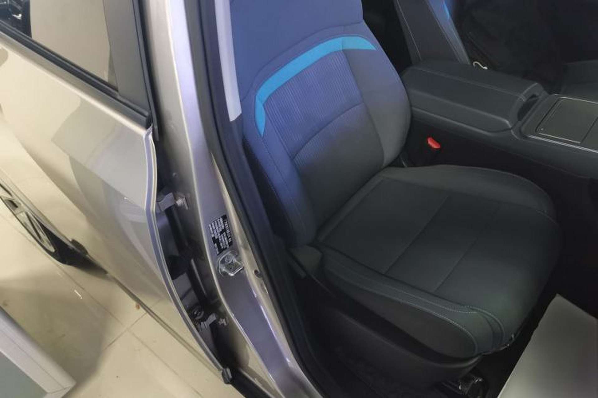 Used AION Y 2023 Plus 510 Enjoy Edition Right Front Seat