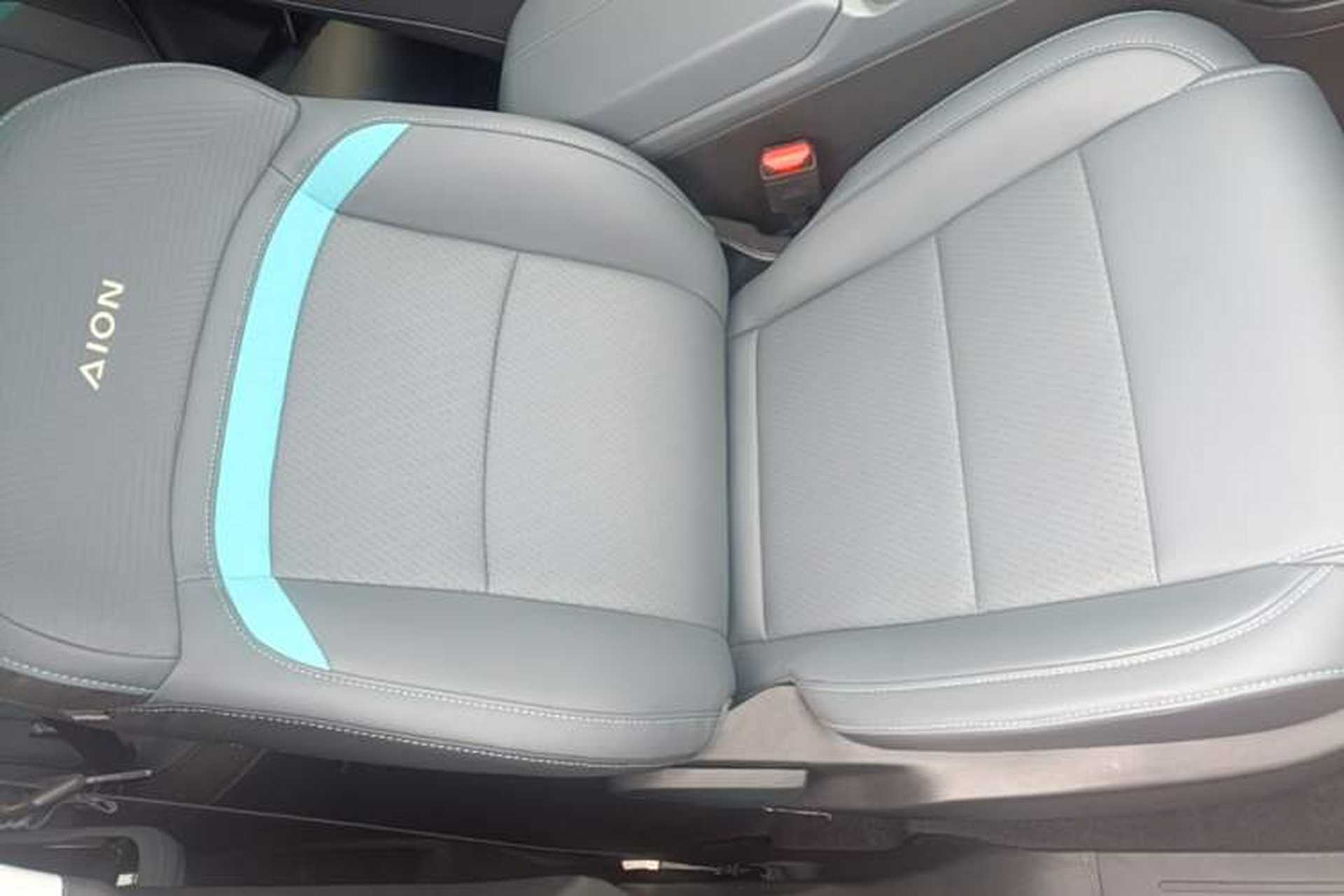 Used AION Y 2023 Plus 510 Smart Edition Right Front Seat