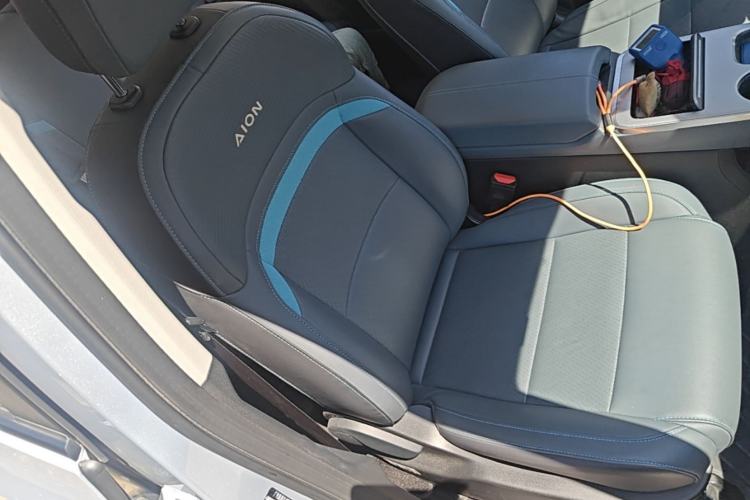 Used AION Y 2023 Younger Star Edition Right Front Seat