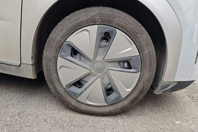 Used AION Y 2023 Plus 510 Enjoy Edition Right Front Wheel Hub