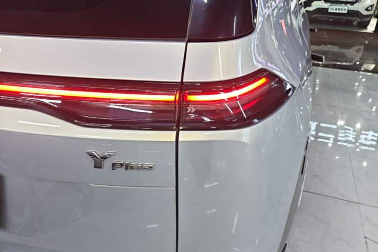 Used AION Y 2023 Younger Right Rear Taillight