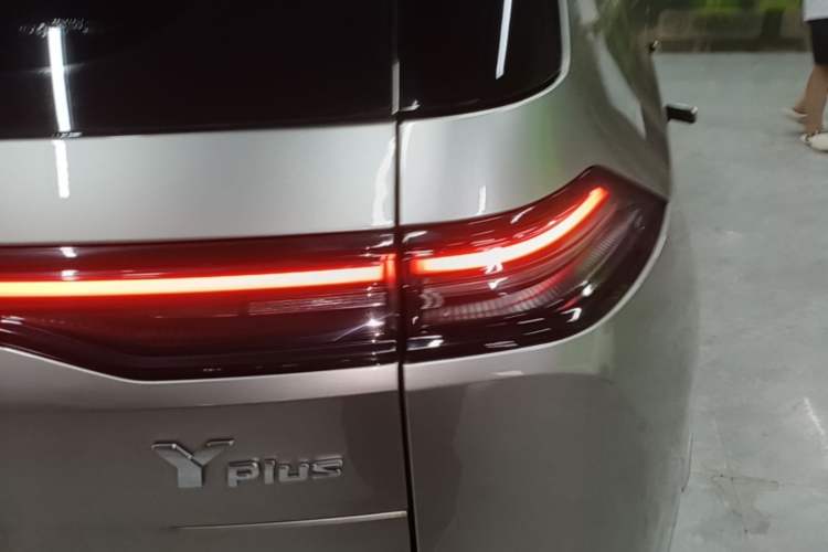Used AION Y 2023 Younger Right Rear Taillight