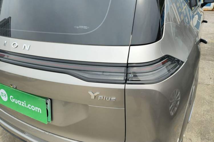 Used AION Y 2023 Plus 510 Executive Edition Right Rear Taillight