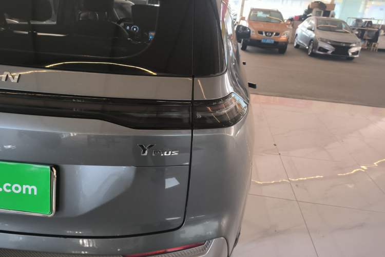 Used AION Y 2023 Plus 510 Smart Edition Right Rear Taillight