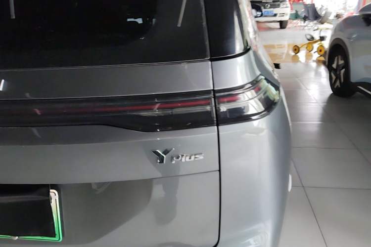 Used AION Y 2023 Plus 510 Enjoy Edition Right Rear Taillight