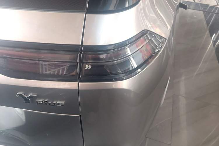 Used AION Y 2023 Plus 610 Enjoyment Edition Ternary Lithium Right Rear Taillight