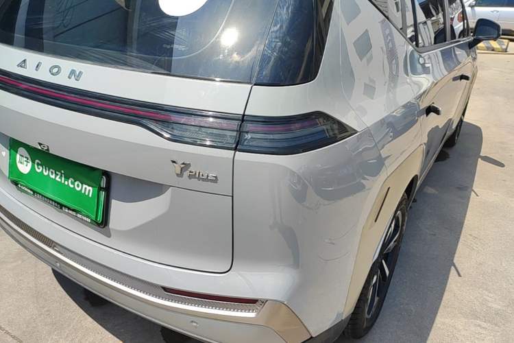 Used AION Y 2023 Plus 510 Smart Edition Right Rear Taillight