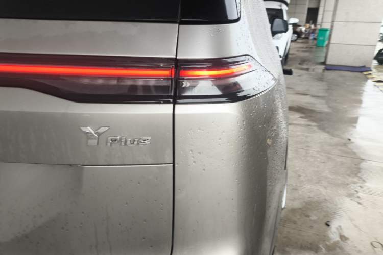 Used AION Y 2023 Plus 510 Smart Edition Right Rear Taillight