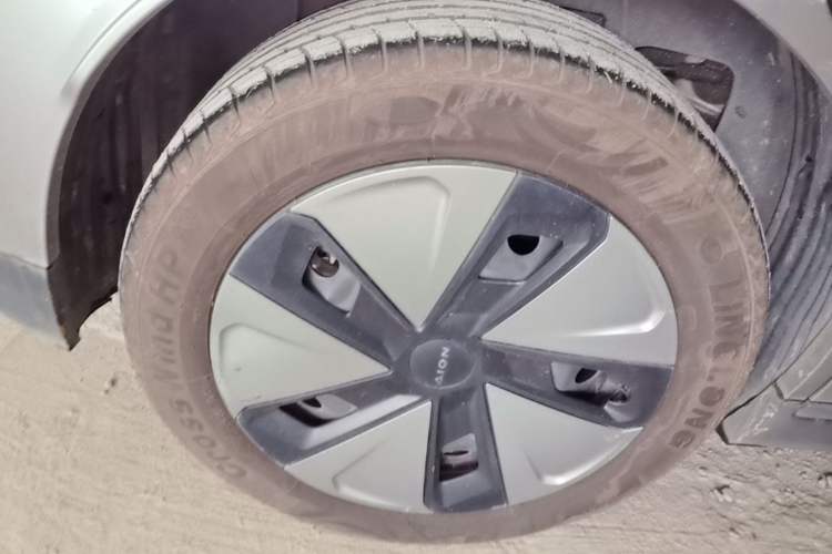 Used AION Y 2023 Plus 510 Enjoy Edition Right Rear Wheel Hub