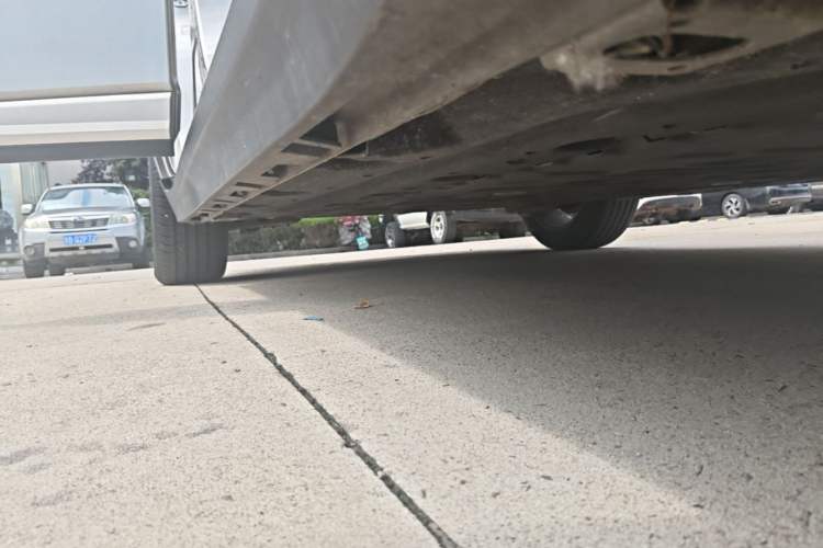 Used AION Y 2023 Plus 510 Smart Edition Right Side Sill
