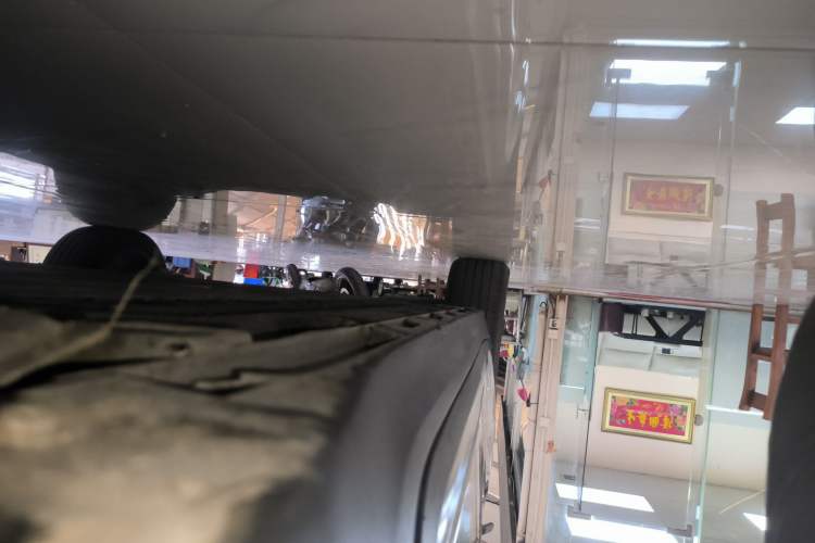 Used AION Y 2023 Plus 510 Smart Edition Right Side Sill