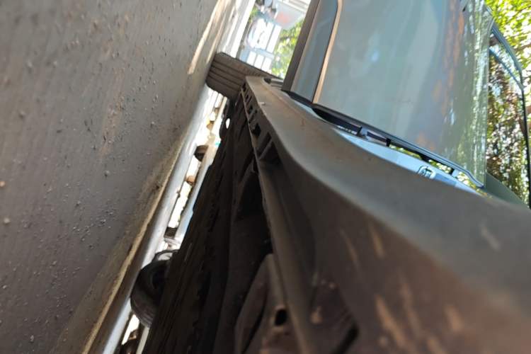 Used AION Y 2023 Plus 510 Enjoy Edition Right Side Sill