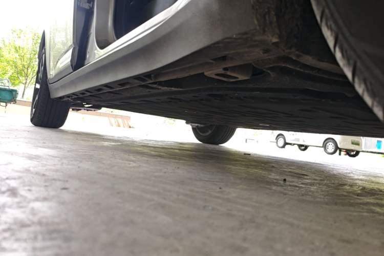 Used AION Y 2023 Plus 510 Smart Edition Right Side Sill