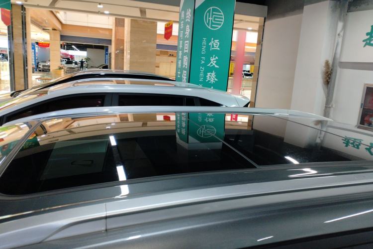Used AION Y 2023 Plus 610 Smart Edition Ternary Lithium Roof