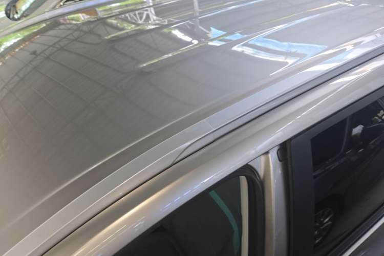 Used AION Y 2023 Plus 510 Enjoy Edition Roof