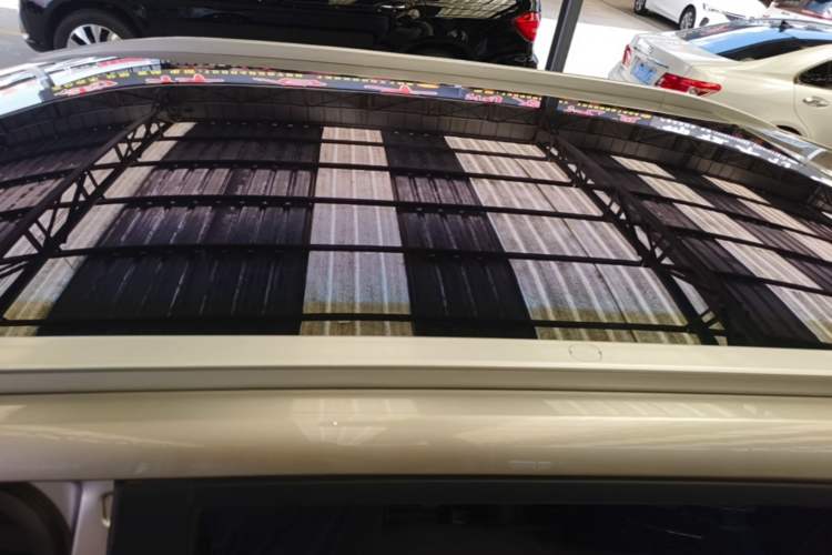 Used AION Y 2023 Plus 510 Enjoy Edition Roof