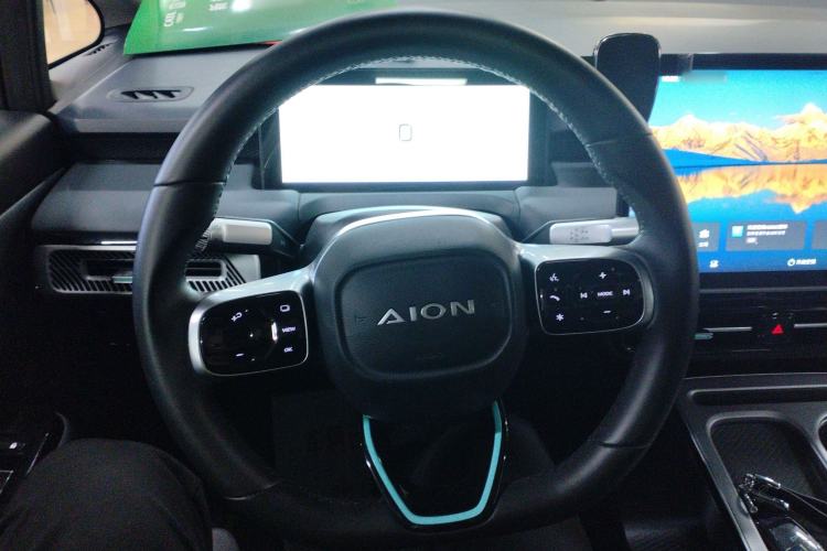 Used AION Y 2023 Plus 610 Smart Edition Ternary Lithium Steering Wheel