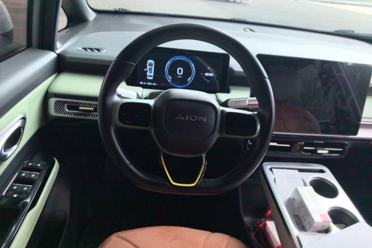 Used AION Y 2023 Plus 610 Enjoyment Edition Ternary Lithium Steering Wheel
