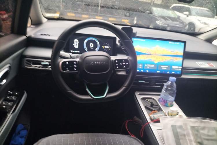 Used AION Y 2023 Plus 610 Smart Edition Ternary Lithium Steering Wheel